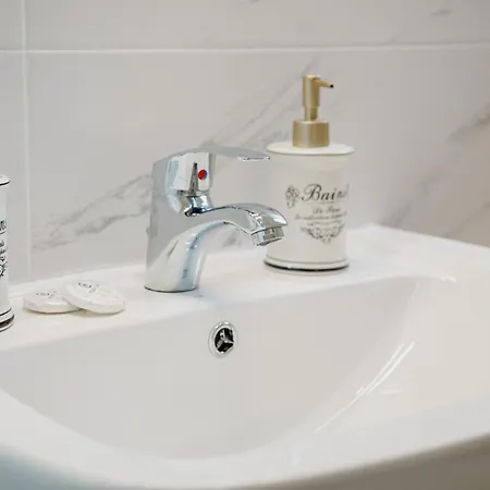 شقة فندقية Iris Garden